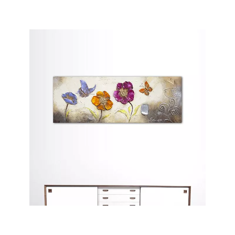 Groot schilderij met bloemen en vlinders