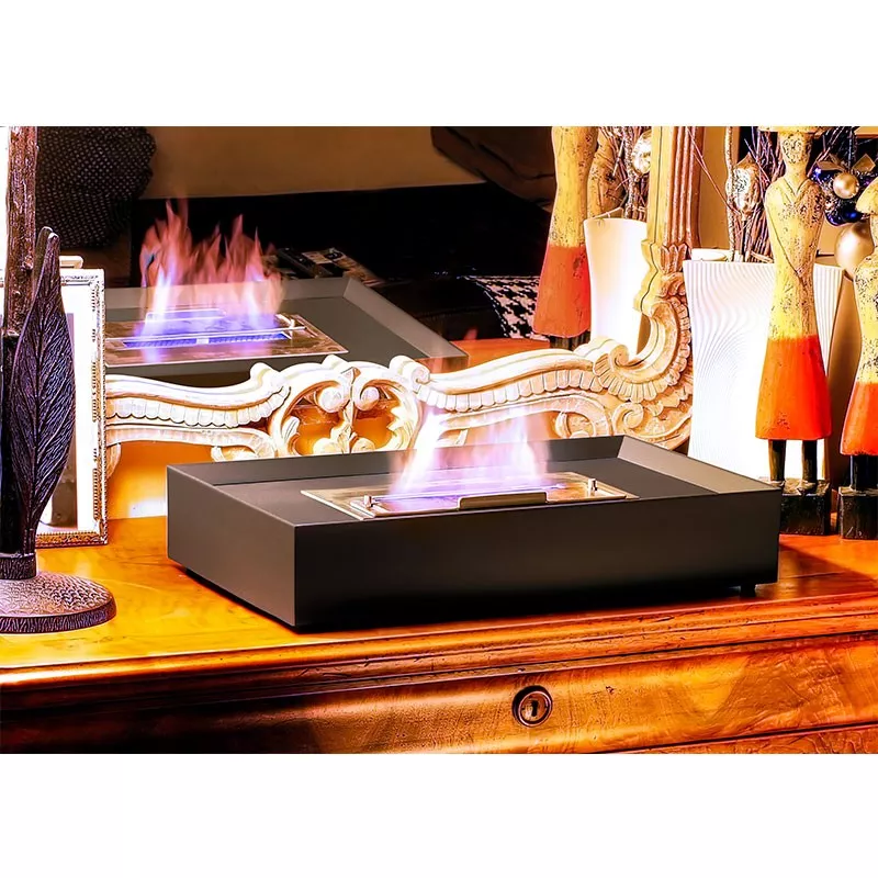 Argos, herstel van de oude schoorsteen. Kleur Zwart Brander 2.2L/4kW